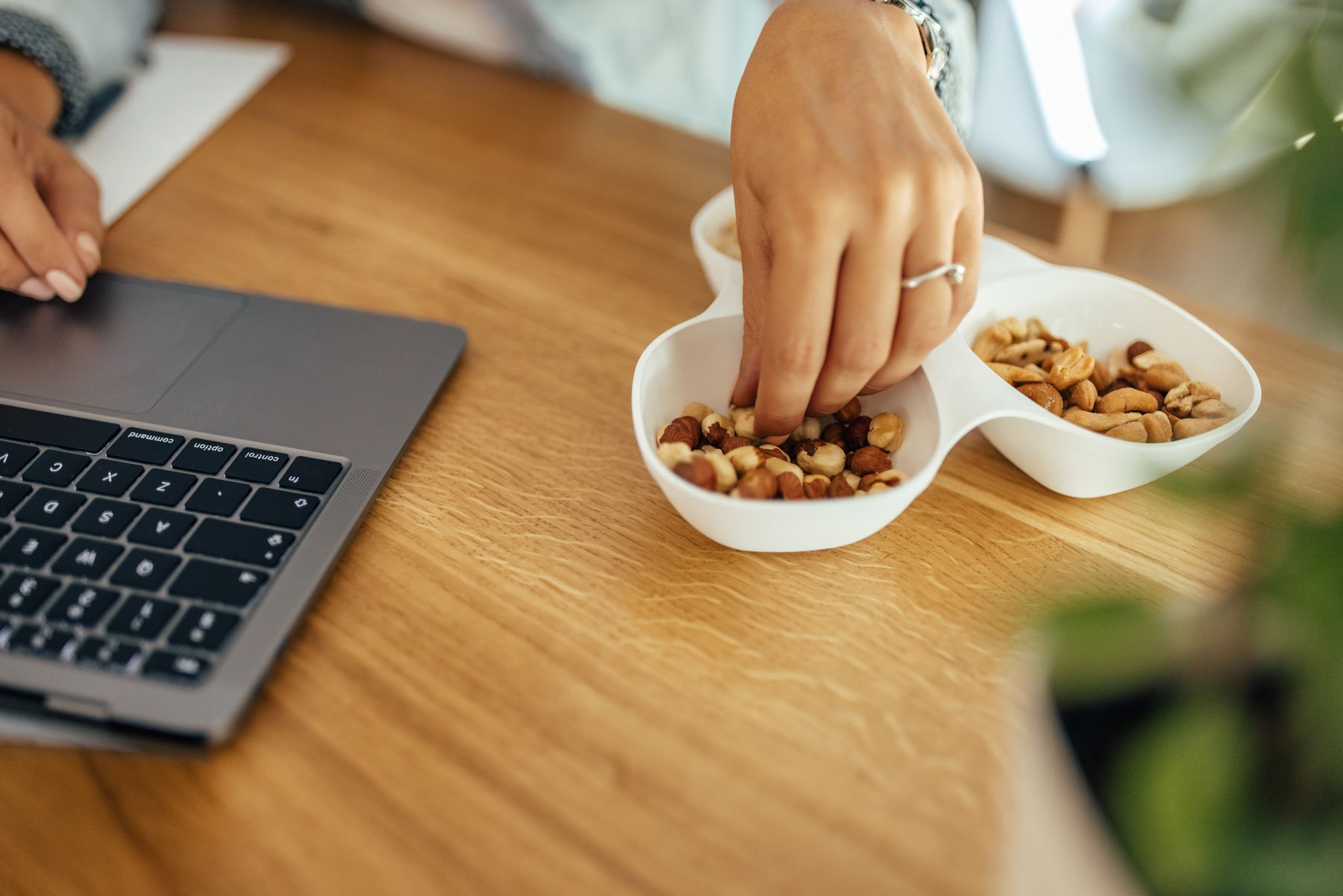 The best workday snacks for metabolic health